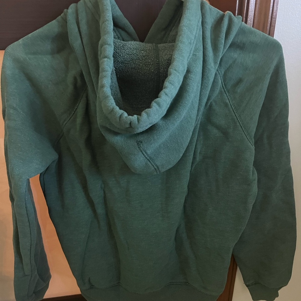 An army green/ olive green American Eagle hoodie. Size small